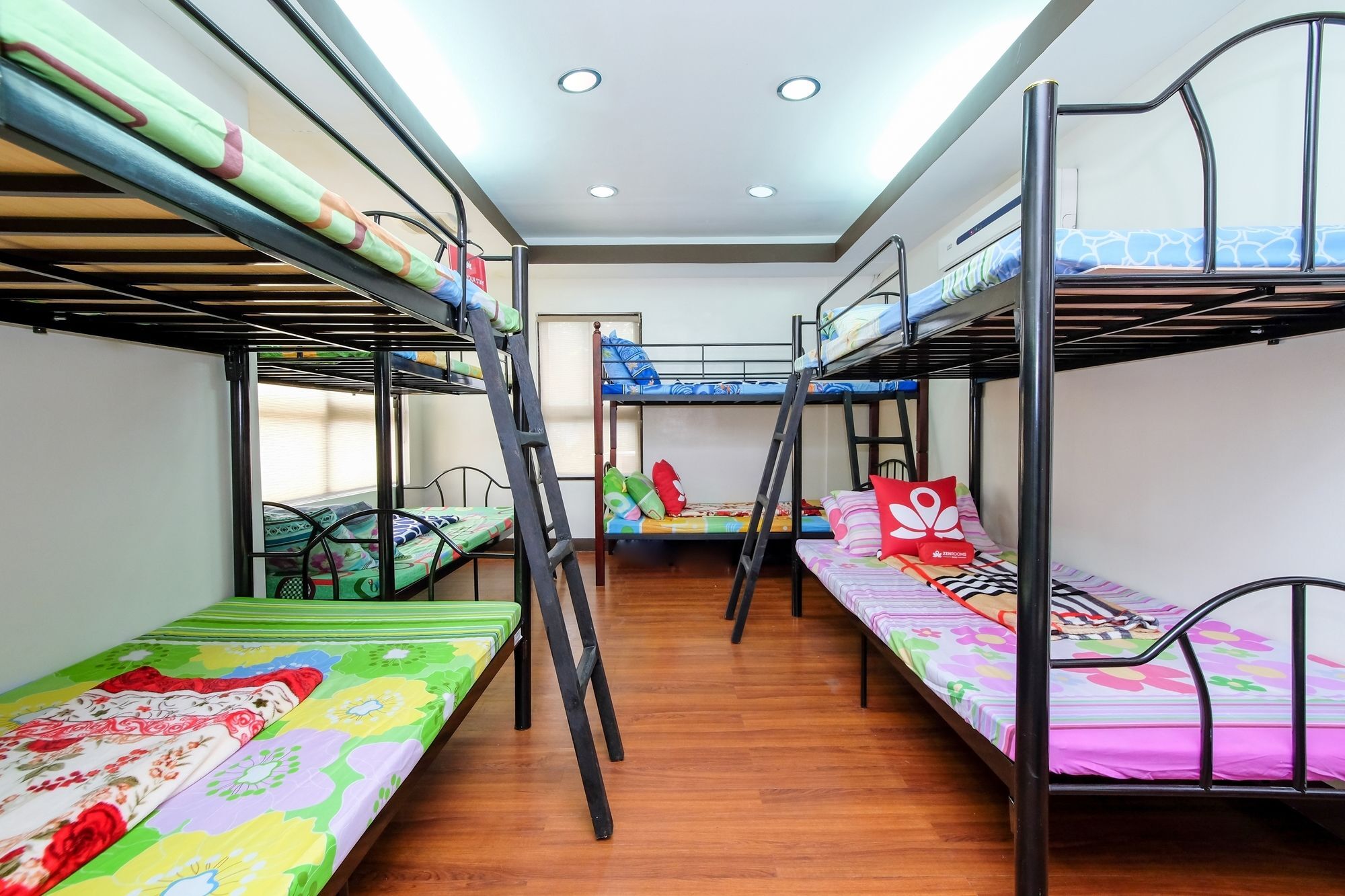Zen Hostel Quirino Ave. Malate 마닐라 외부 사진