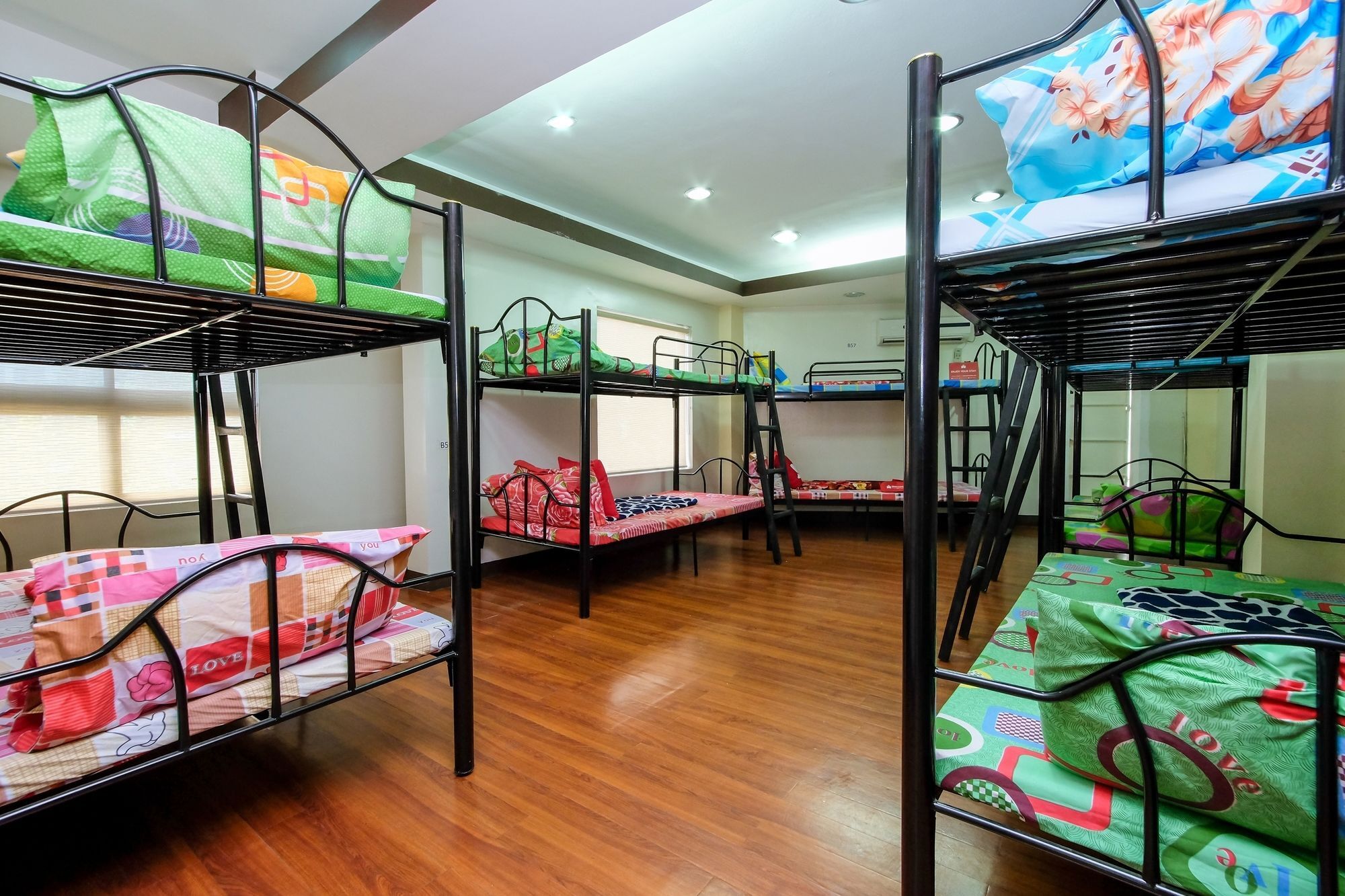 Zen Hostel Quirino Ave. Malate 마닐라 외부 사진
