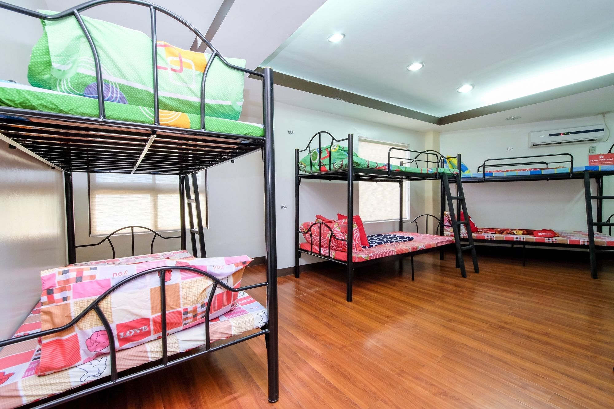 Zen Hostel Quirino Ave. Malate 마닐라 외부 사진