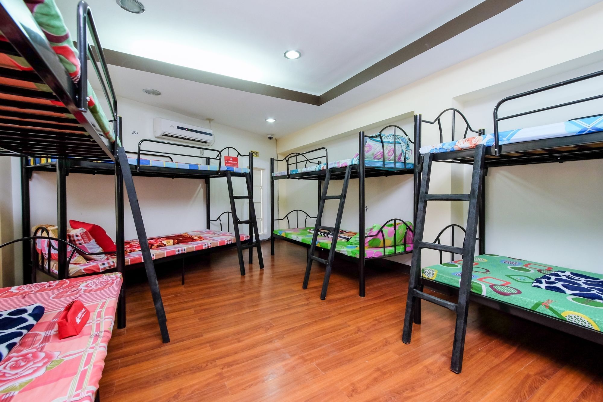Zen Hostel Quirino Ave. Malate 마닐라 외부 사진